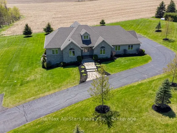 1308 River Rd, Lindsay, ON K9V 4R4
