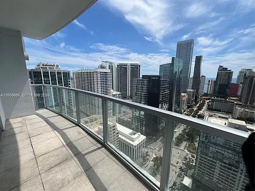 1060 Brickell Ave #3509 Photo 1