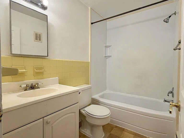61 Llanfair Rd #C4 — Photo 14