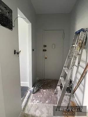 Rented by BRICK & GALO REALTY CORP | media 4