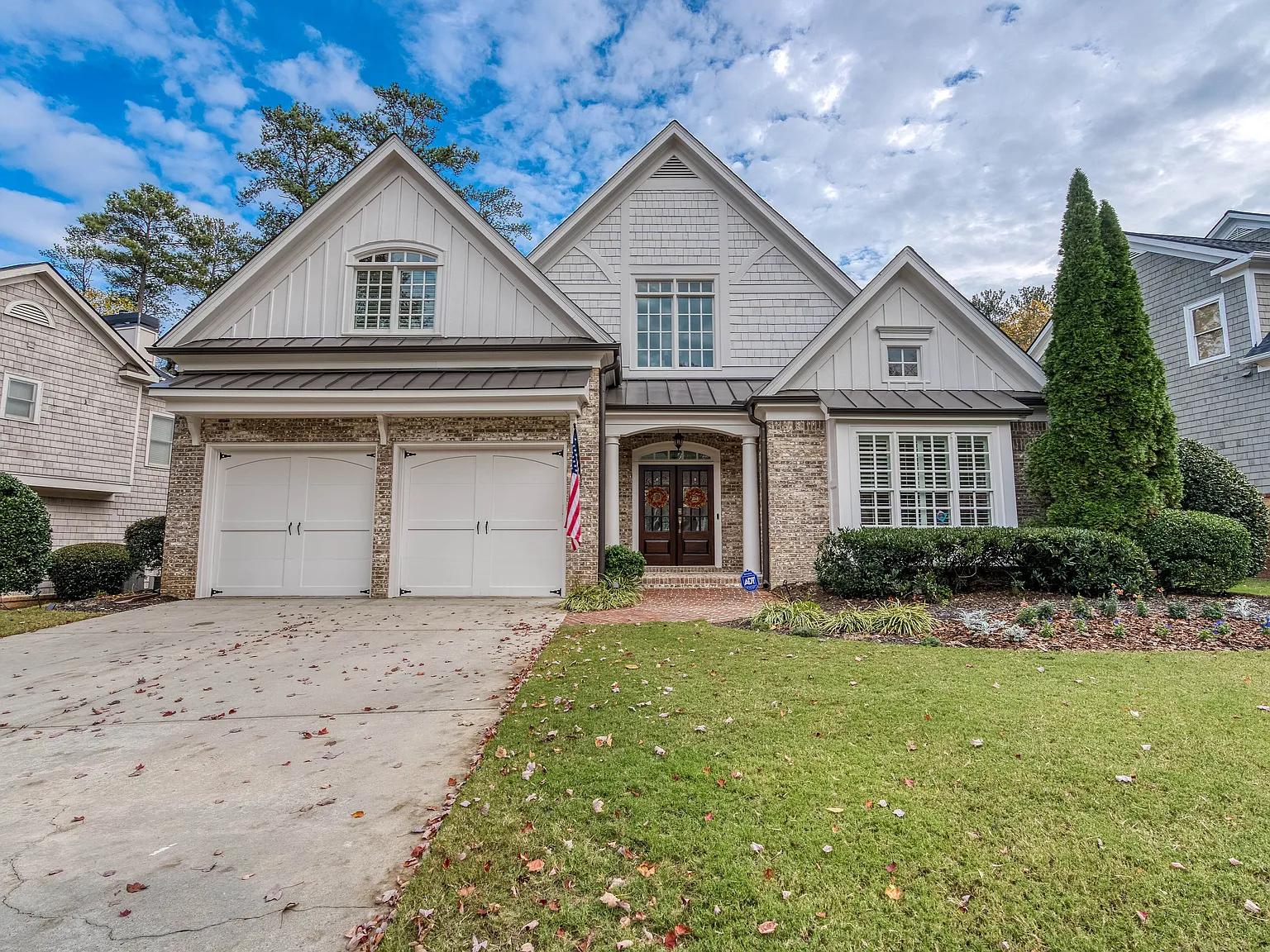 4 bed, 3.0 bath, 4283 sqft, $4,700 — Photo 1