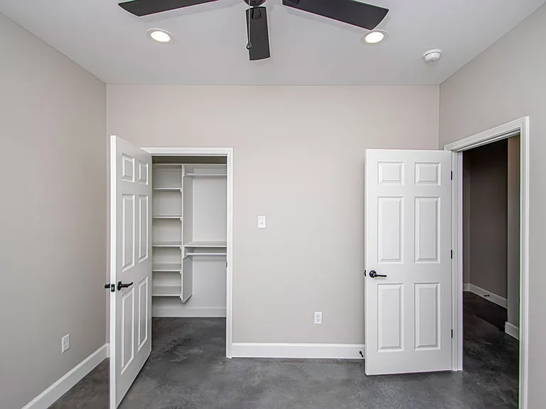 1621 Wilson Rd — Photo 22