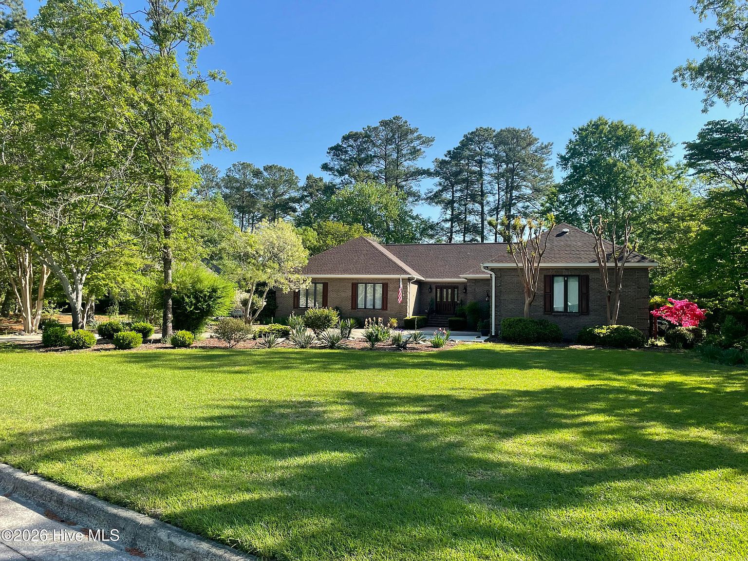 1211 Pine Valley Drive
