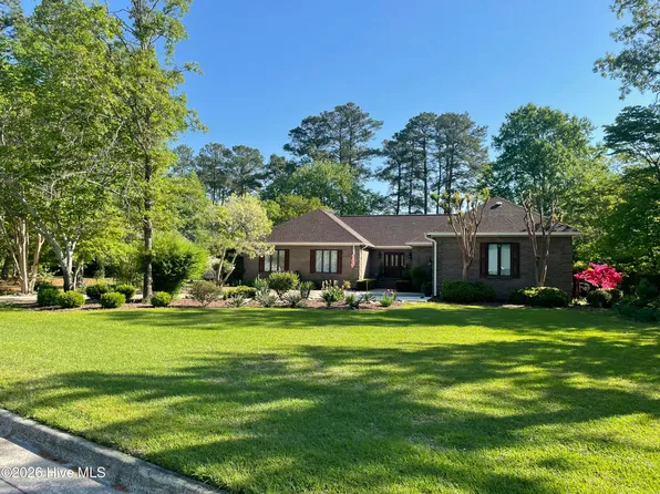 1211 Pine Valley Drive, New Bern, NC 28562