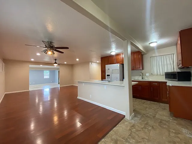 3 bed, 1628 sqft, $4,500 — Photo 2