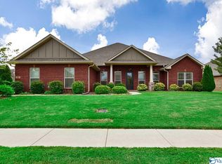 16 Holly Park Blvd SW, Huntsville, AL 35824