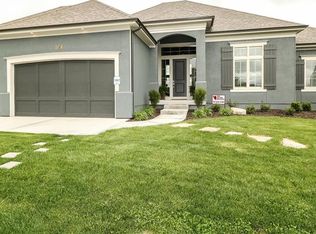 10417 172nd St, Overland Park, KS 66221