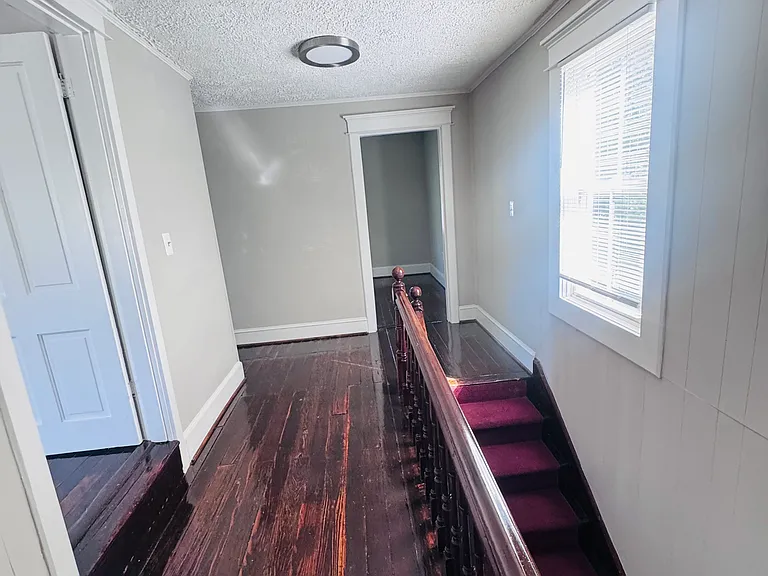 20 Diagonal St — Photo 19