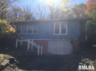 230 Contentment Rd, Makanda, IL 62958