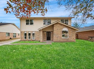 3835 Green Crest Dr, Houston, TX 77082