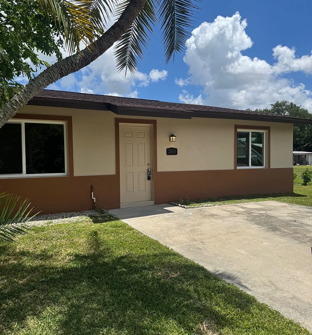 2 bed, 1000 sqft, $1,500 — Photo 1