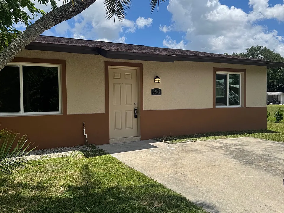 23012 Seneca Ave #2