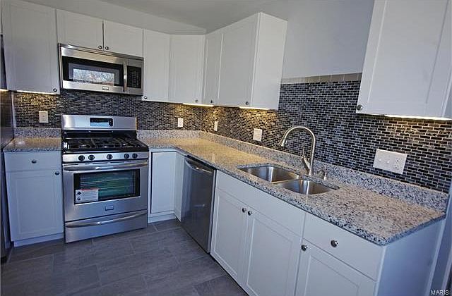1st image of 1109 Ridge Ave
