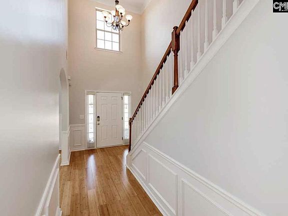 2nd image of 515 Moulton Way