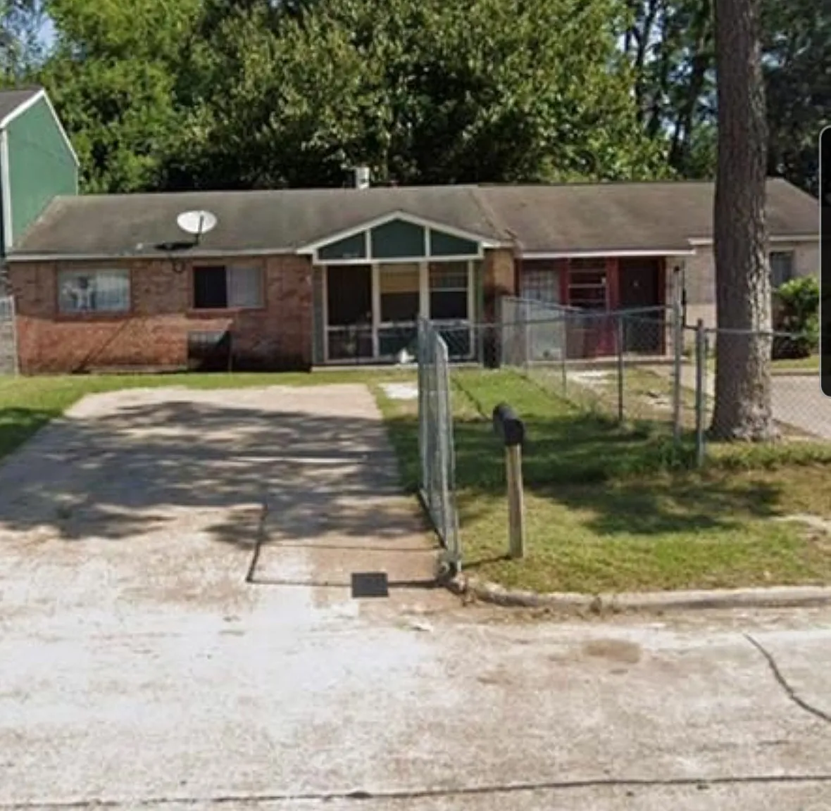 3 bed, 1100 sqft, $1,200 — Photo 1
