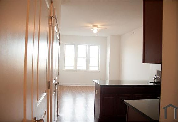 2nd image of 6028 Market St Unit 3