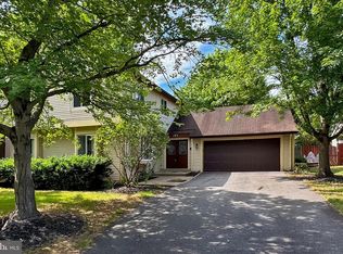 103 Kale Ave, Sterling, VA