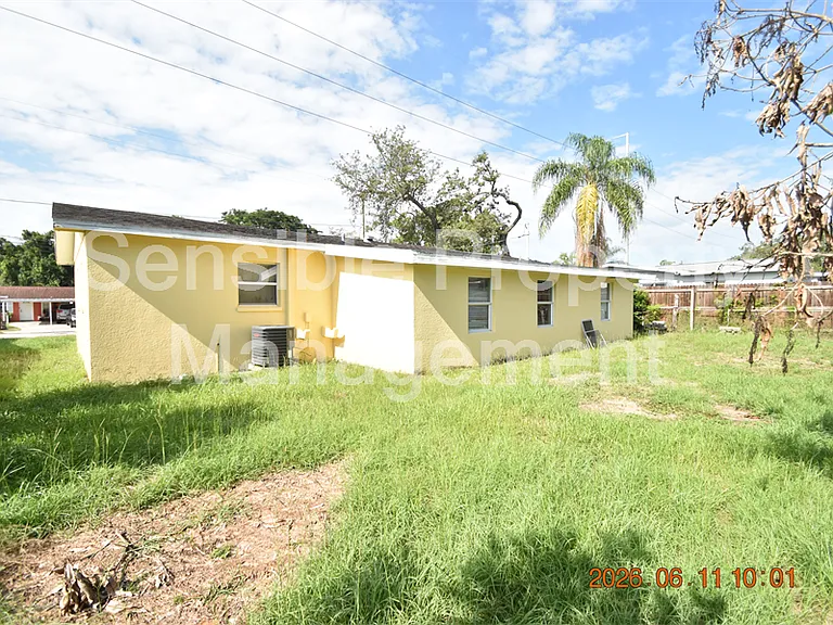 1906 E Bougainvillea Ave — Photo 30