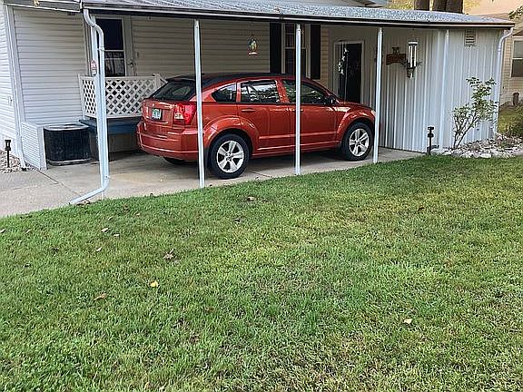2nd image of 502 Park Vw