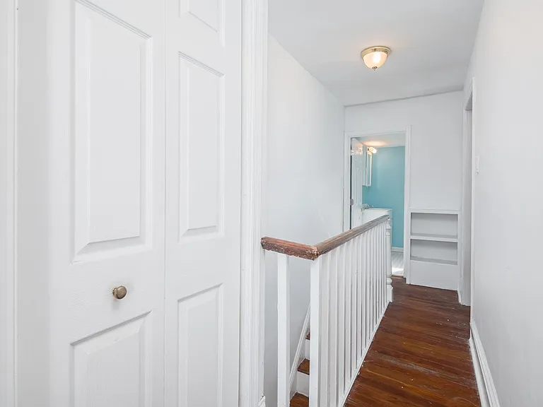 2214 Latona St — Photo 12