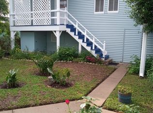 2924 Avenue P 1/2 APT 2, Galveston, TX 77550