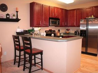 3017 Chamberlain St N, Saint Paul, MN 55109