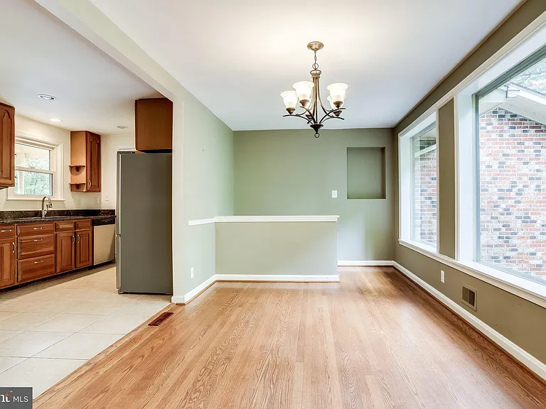 5225 Old Dominion Dr — Photo 19