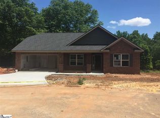 826 E Frank Bush Ave, Inman, SC 28349