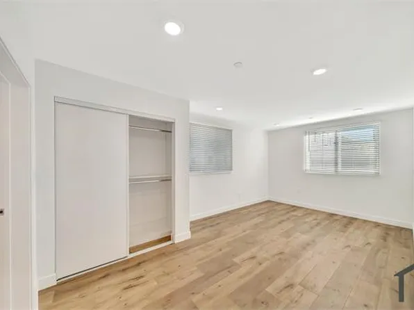 1584 W 37th St #1, Los Angeles, CA 90018