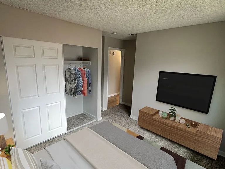 Brighton Place Apartments — Photo 28