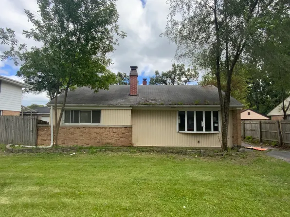 339 Nassau St, Park Forest, IL 60466