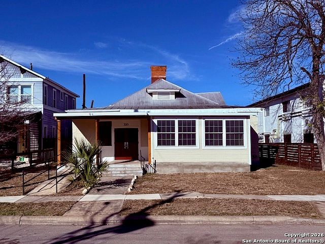 Listing photo 5