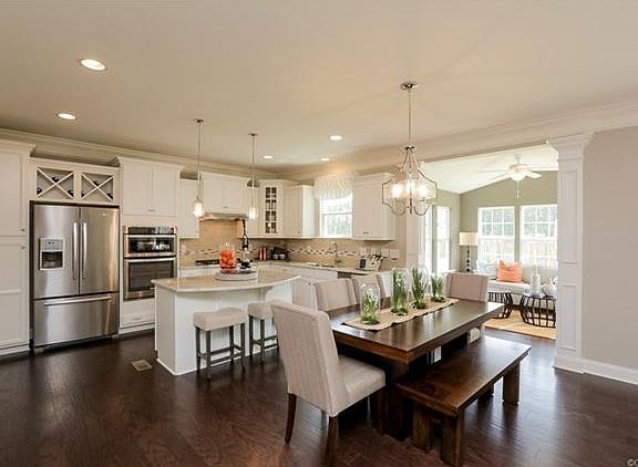 4th image of 6982 Bolelyn Dr