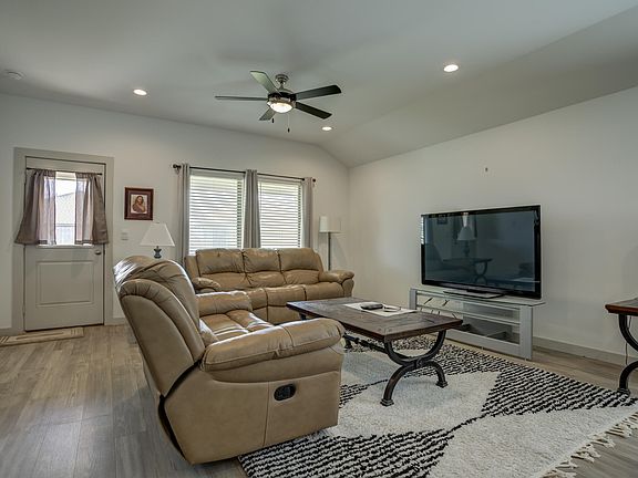 5th image of 2301 150th St