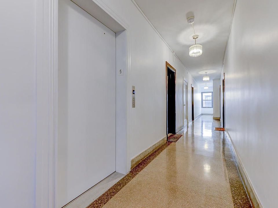 1st image of 8216 34th Ave APT 5E