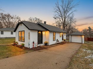 4034 Childs Ave NW, Comstock Park, MI 49321