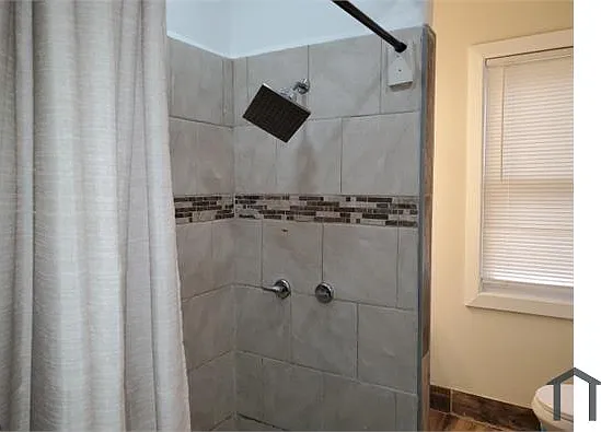3322 Richton St #LOWER — Photo 11