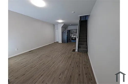 5130 Kershaw St Photo 1