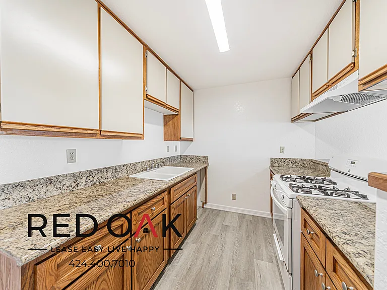 16607 S Halldale Ave #205 — Photo 2