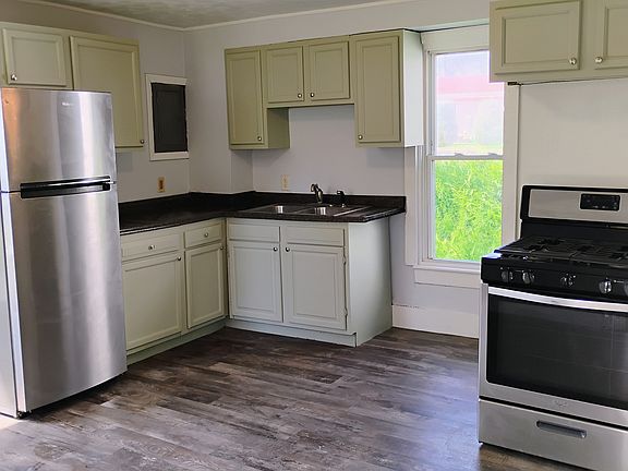 3rd image of 1517 Spring St