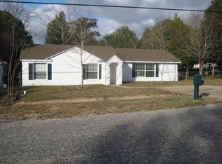 442 W 1st Ave, Crestview, FL 32536