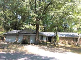 901 Misty Dr, Benton, AR 72019