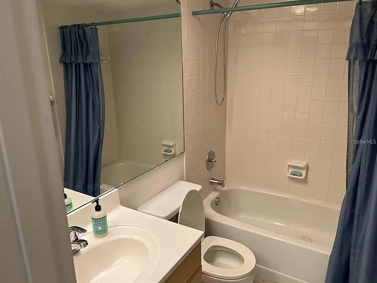 333 Woodlake Wynde — Photo 30