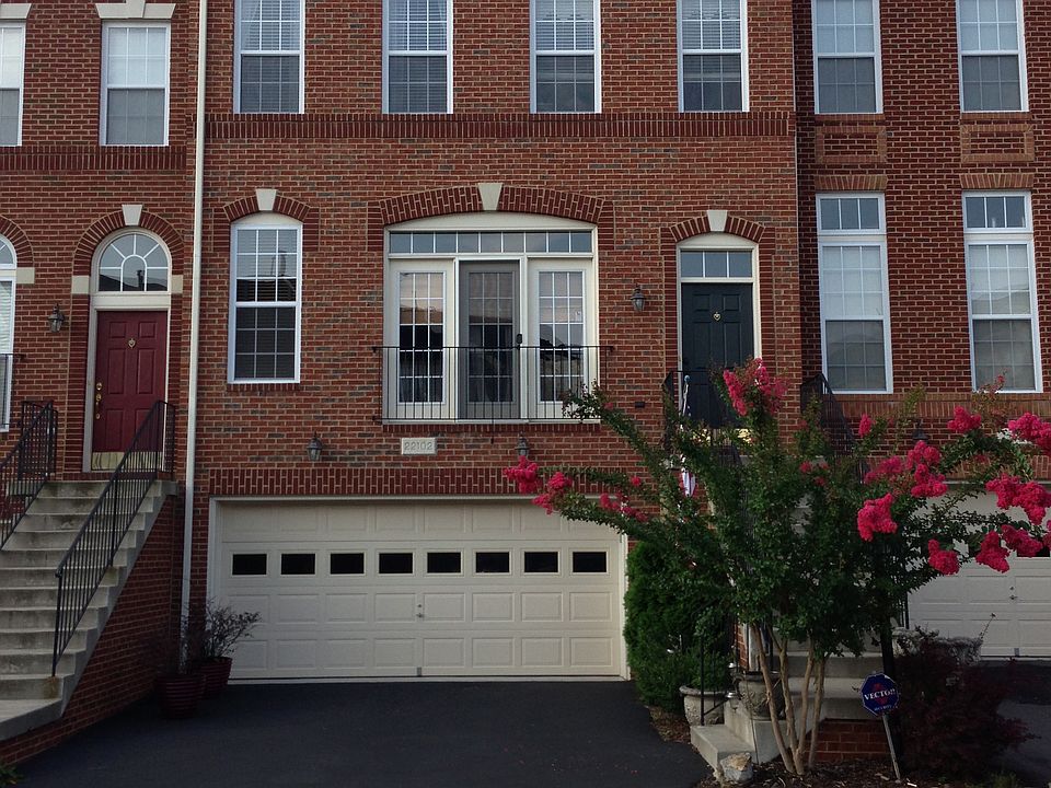 1st image of 22102 Avonworth Sq