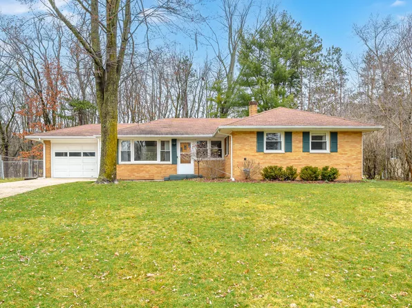 3212 Tamsin Ave, Kalamazoo, MI 49008