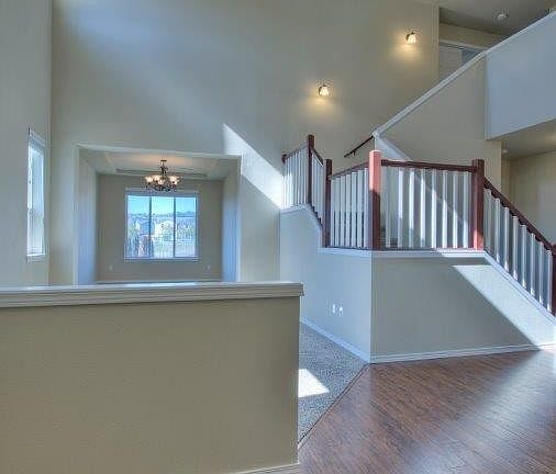 3rd image of 1201 Daffodil Ave NE