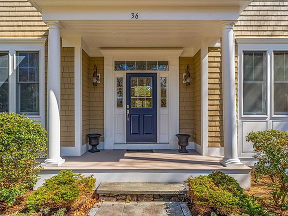 4th image of 36 Troon Way