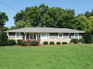 820 Spencer Ave, Gallatin, TN 37066
