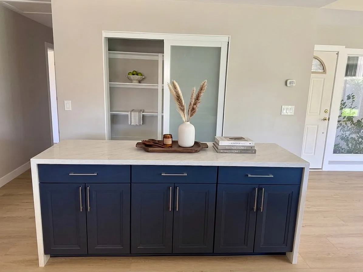 3 bed, 1450 sqft, $6,900 — Photo 4