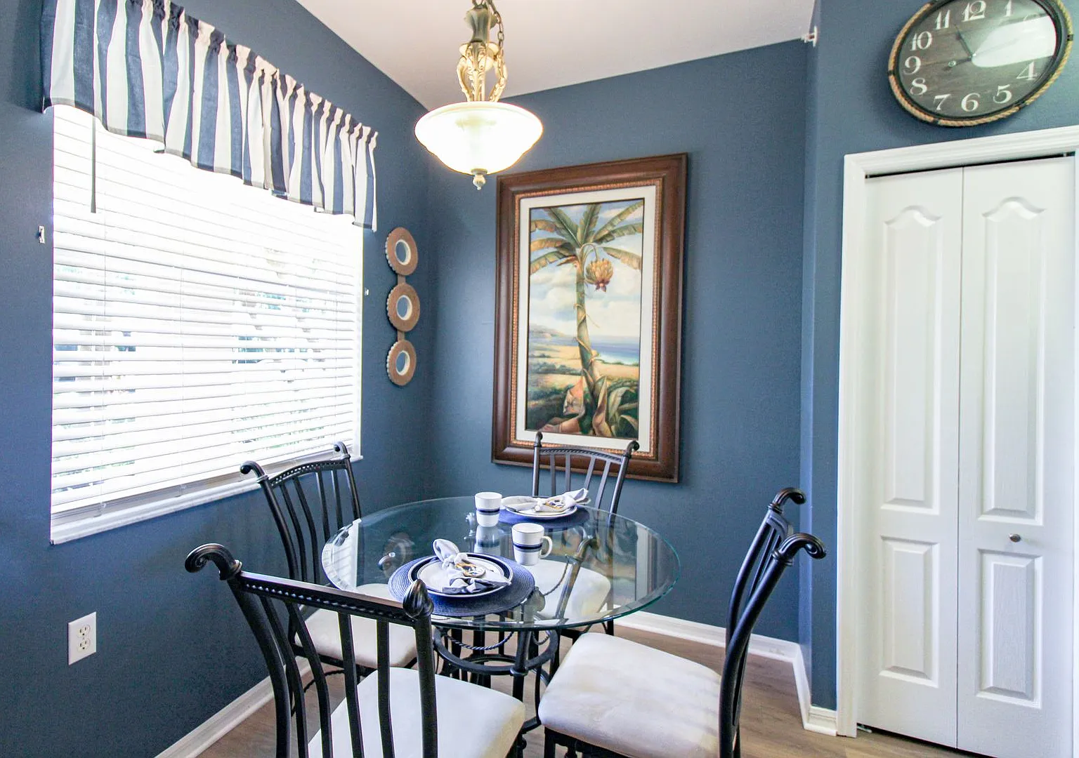 **Cypress Woods Country Club **Fully-Transferrable Bundled Golf Unit ** Furnished Seasonal Rental** — Photo 4